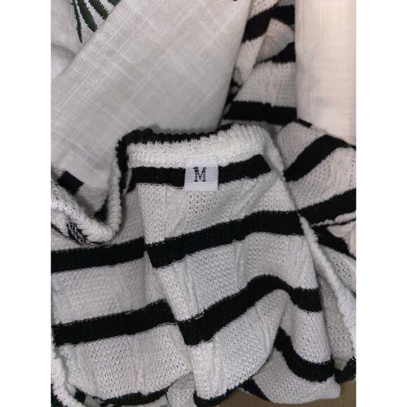 Striped Floral Sleeve Blouse - Picture 7 of 12